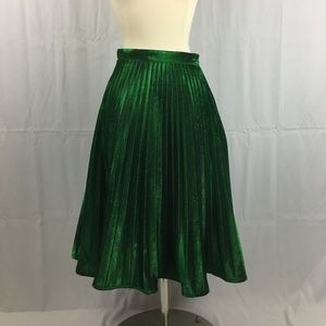 Green Metallic Pleated Skirt XS